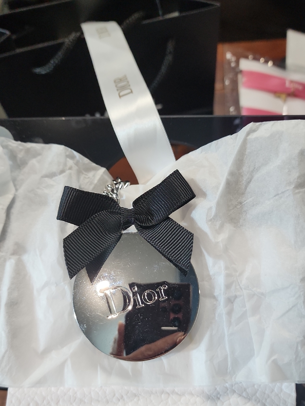 EUC Dior bag holder
